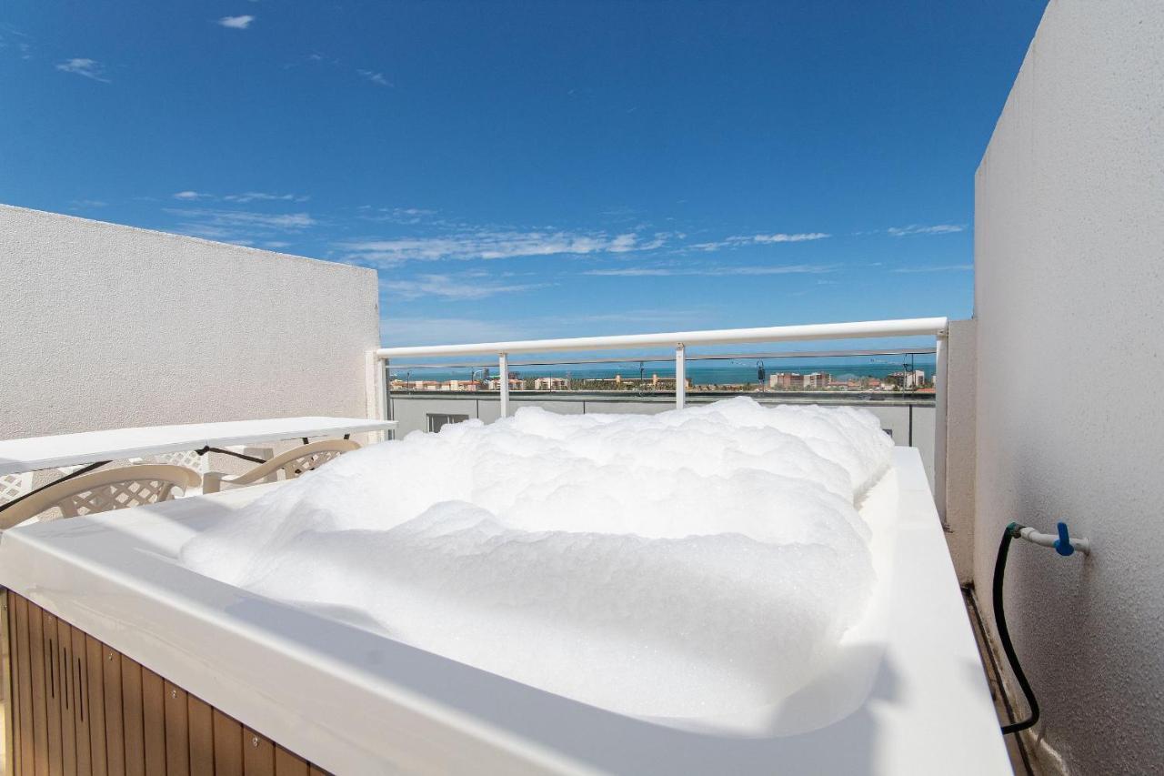Beach Townhouses #C21 - Com Jacuzzi Por Carpediem Aquiraz Exterior photo